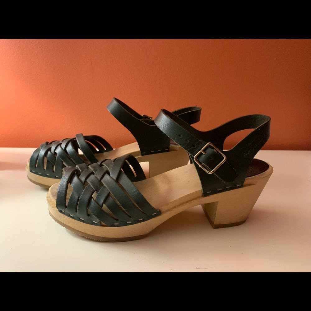 Swedish hasbeen shoes | braided sky sandal green |